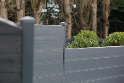 privacy-fence-garden