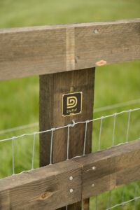 brown-fence-post